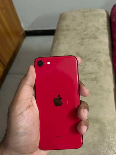 iphone se 3 third generation 10/10  all ok