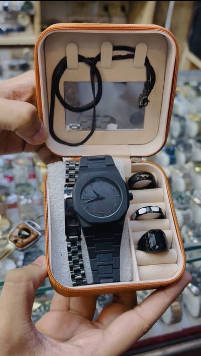 Aura watch