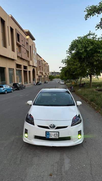 Toyota Prius S 1.8 2011