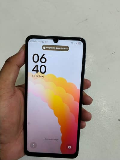 samsung A06 1 month used with box