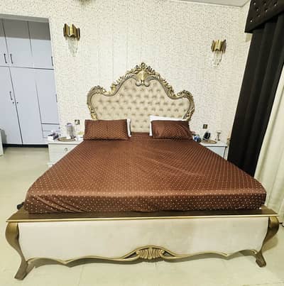Bed set for sale