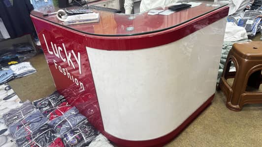 Cash counter