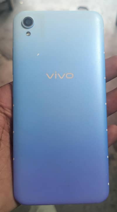 vivo Y1s 2 gb ram 32 gb storage
