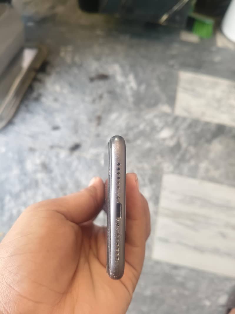 iphone 11 3