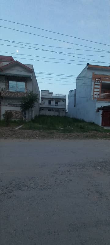 Cornor plot for sale 0