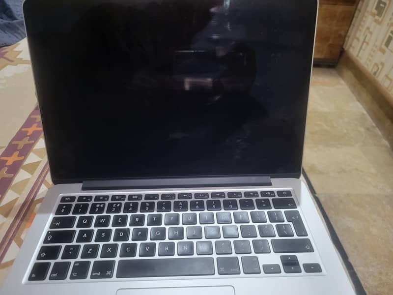 macbook pro 2015 2