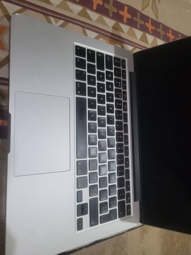 macbook pro 2015 4