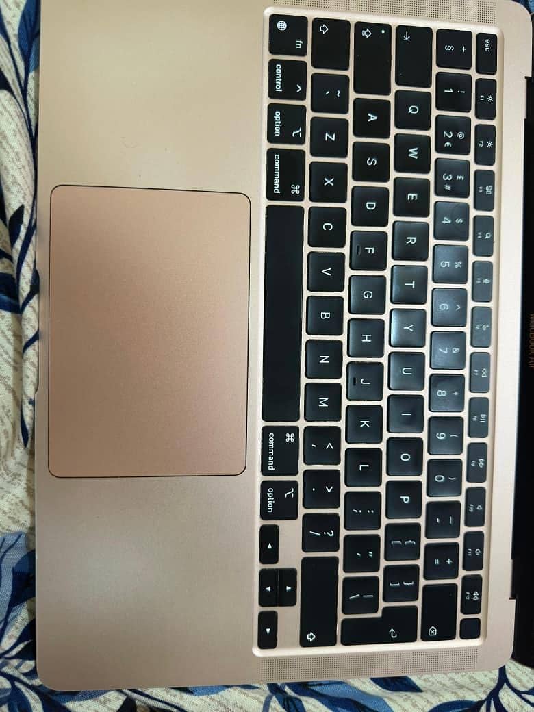 macbook 2