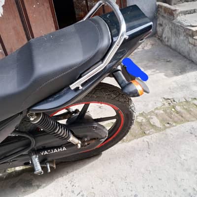 yamaha ybr 125g 10/9 condition 03006449317 par rabta karen