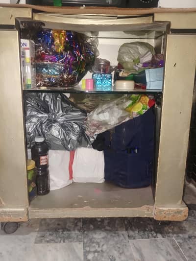 tv trolley