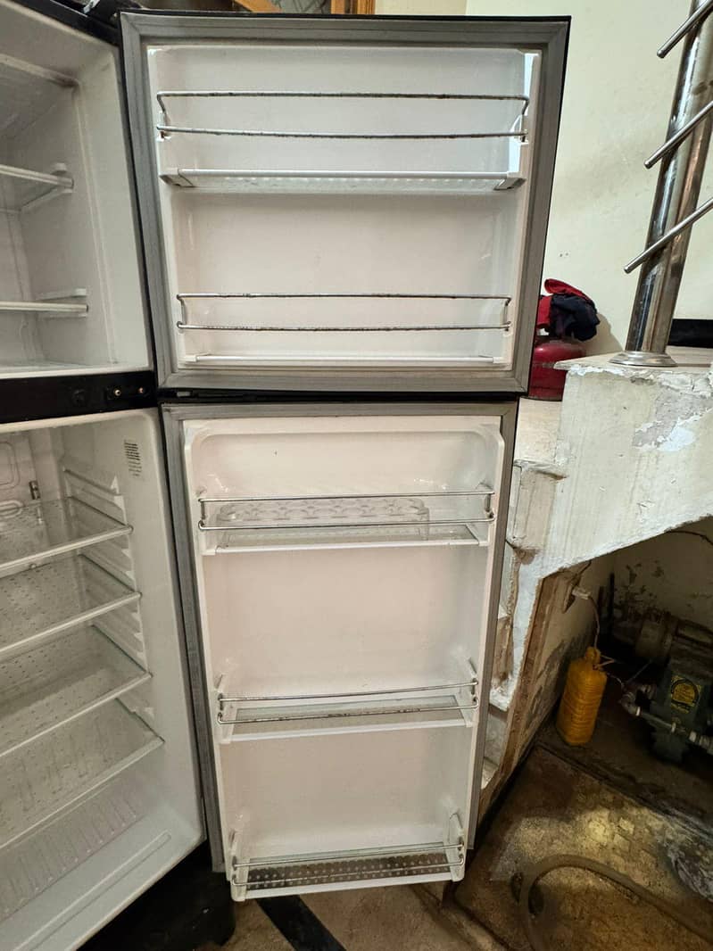 fridge with compressor 1