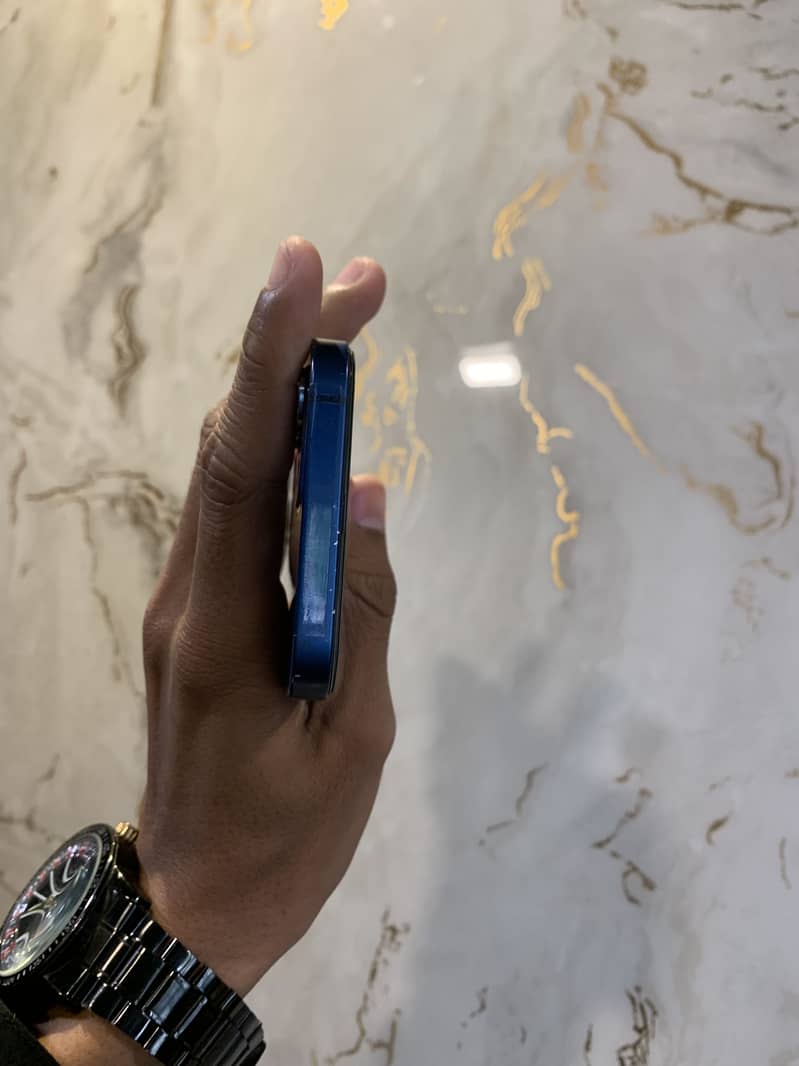 Iphone 12 6