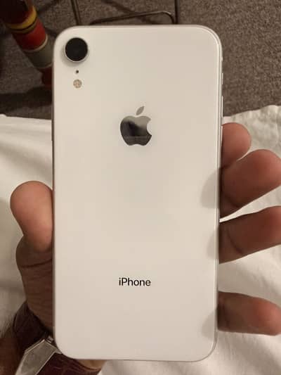iPhone XR