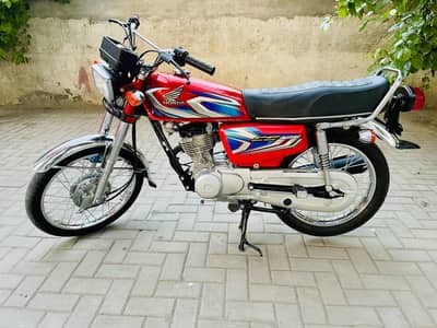 Honda cg125cc antique bike
