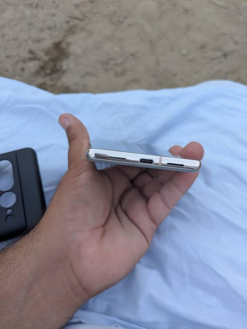 Google Pixel 7 Pro 4