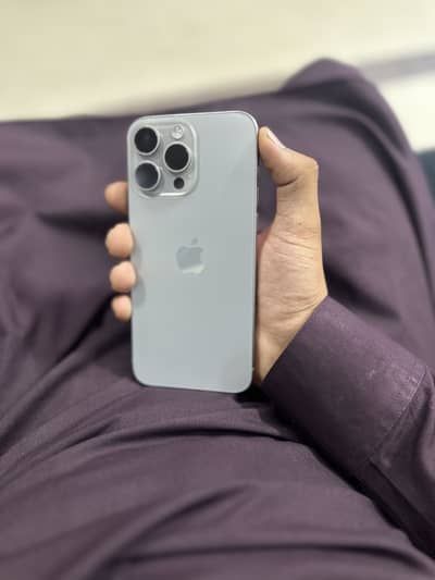 iPhone 15 pro max (86%BH ) with box cable