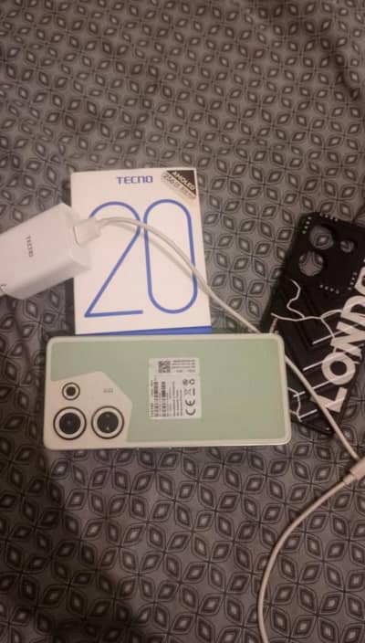 tacno camon 20