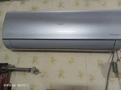 Haier 1.5 ton AC Excellent condition just like brand new