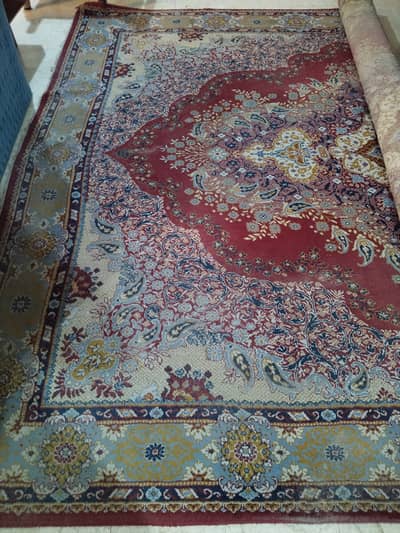 I am selling my beautiful Irani carpet
