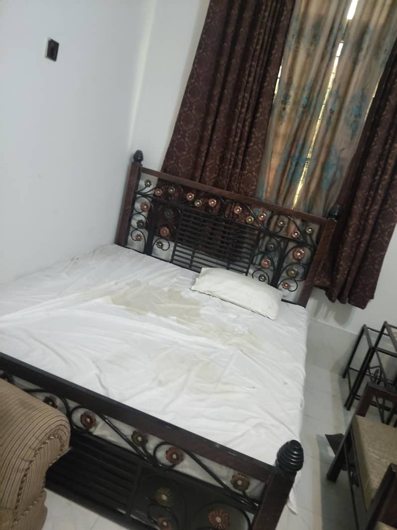 bed set with sofas with matress 0