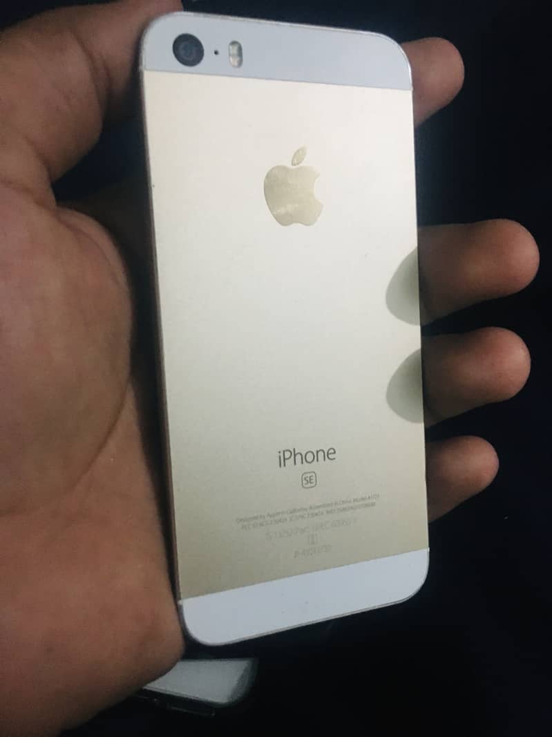 Iphone se 2016 3