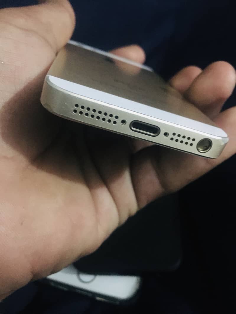 Iphone se 2016 9