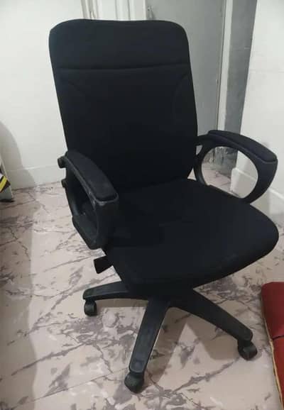 saab revolving chair