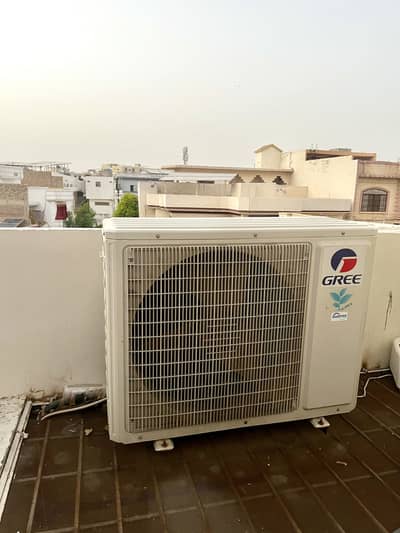 Gree Inverter 1.5 Outer