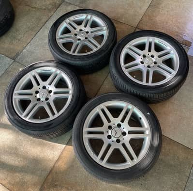 17 inch Mercedes amg rims with tyres