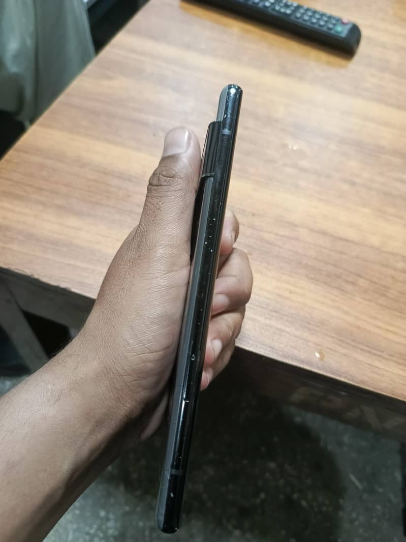 Google Pixel 6 pro 13
