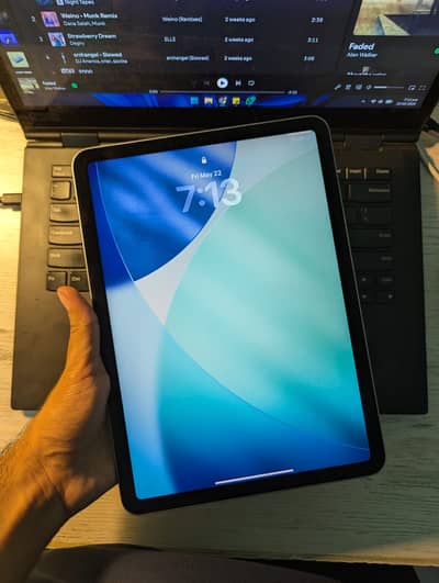 Apple iPad Air 4 | Brand New | 64 GB | Sky Blue Color | 10/10