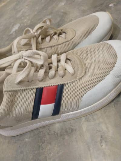 shose