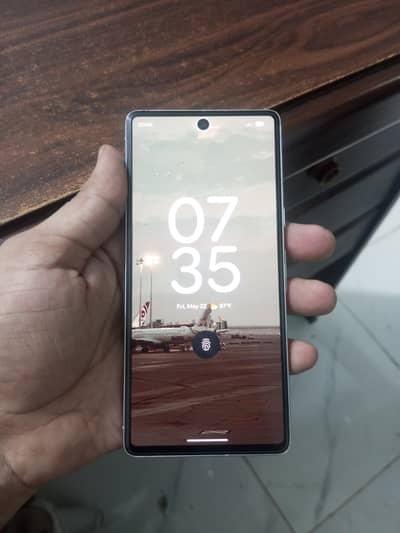 Google Pixel 8