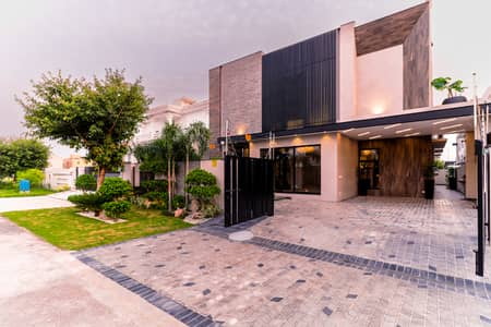 TASK EST OFFER : 1 Kanal Full Renovated House On 60FT Road Near Near park Masjid And Commercial Easy Approach in SUI GAS SOCIETY Phase 1