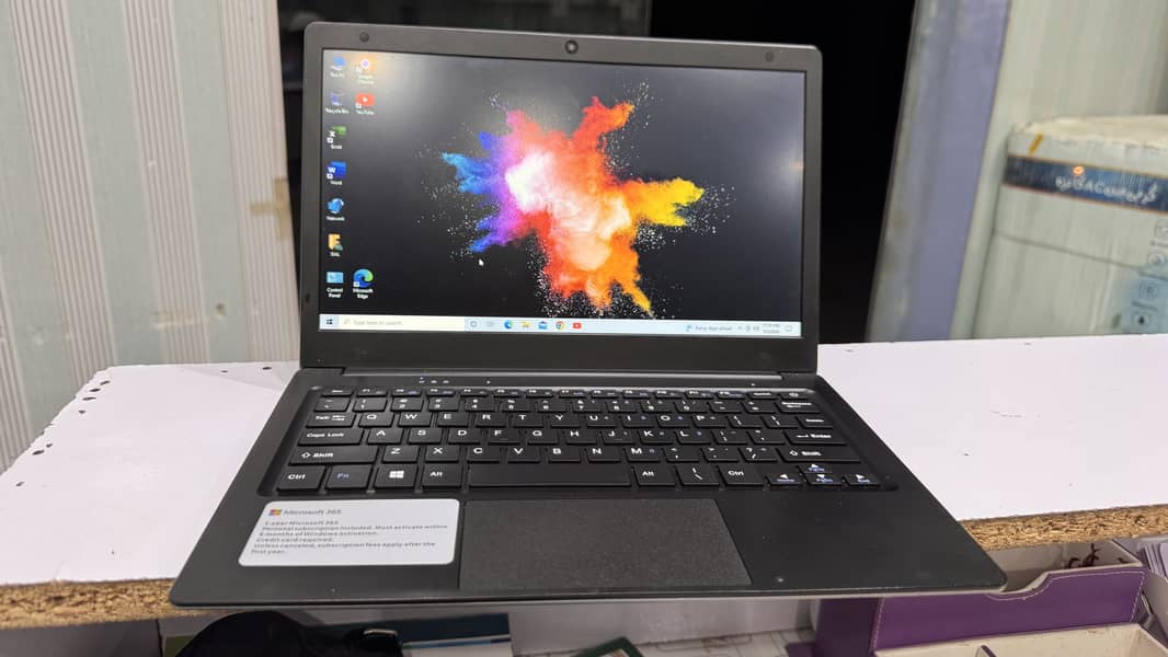 Laptop 0