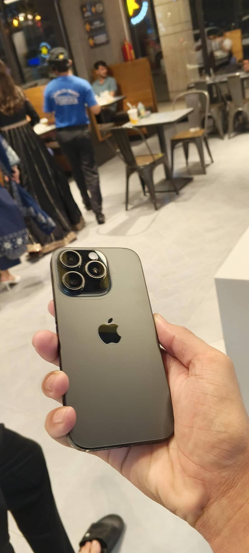 iphone 16 pro 6