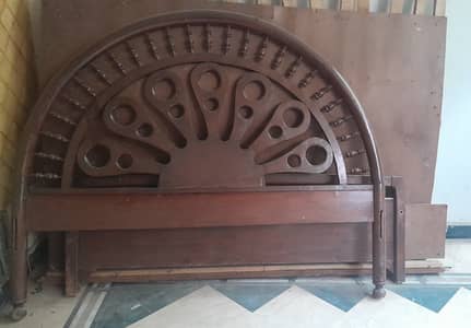 Double bed wooden for sale