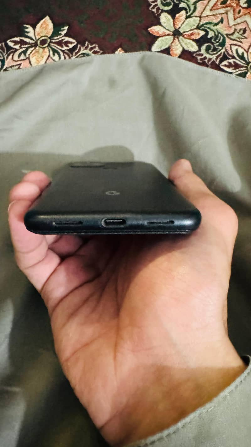 Google Pixel 5 2