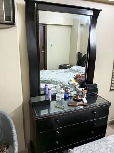 dressing table tv trolly and center table