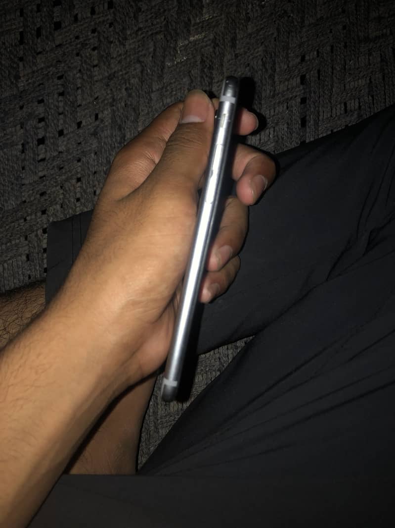 Apple iPhone 6 1