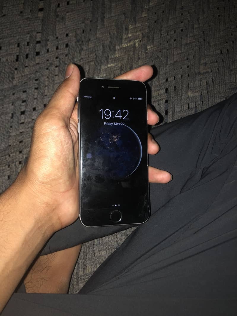 Apple iPhone 6 2