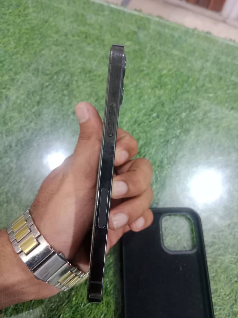 IPHONE 12 PRO 2