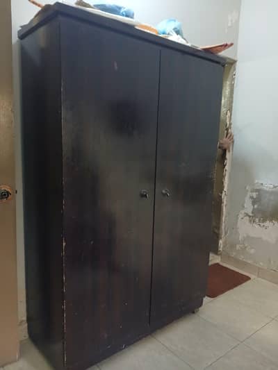 two door wardrobes