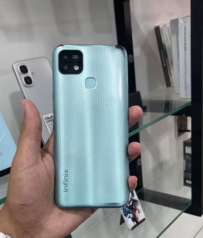 Infinix hot 10i 128gb with box