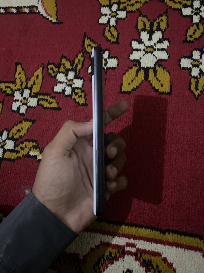 Google Pixel 6a 4