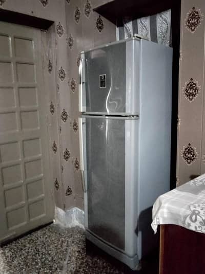 Dawlance fridge for sale