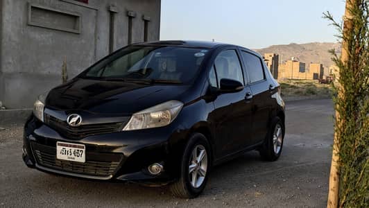 Toyota Vitz 2012