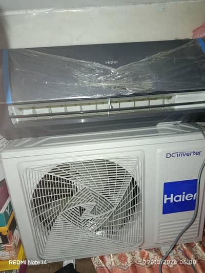 Hair 1 ton DC inverter excellent condition un used just box open