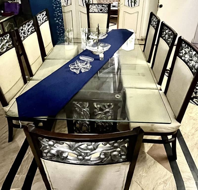 DINING TABLE 2