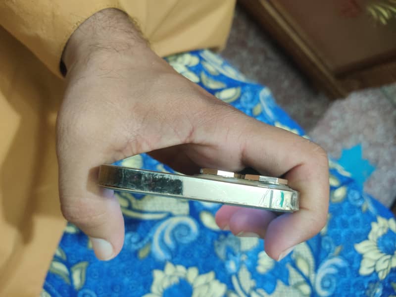Iphone 13 pro max 3